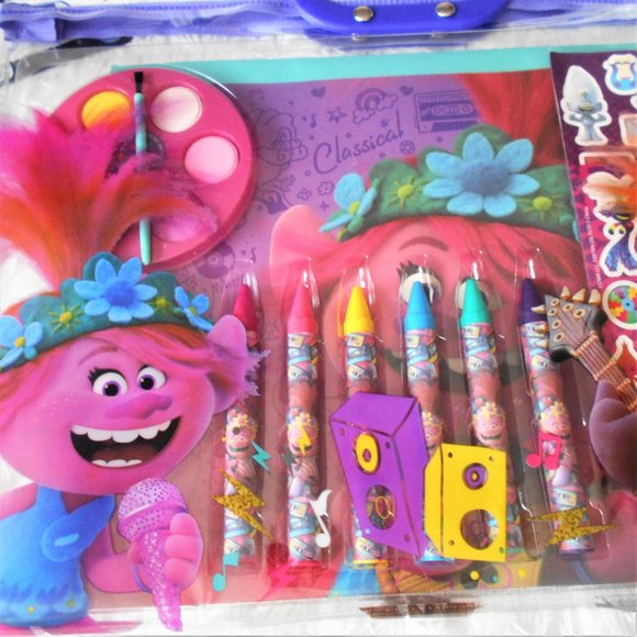 Trolls World Tour 12 Piece Tote Set - Picture 8 of 11